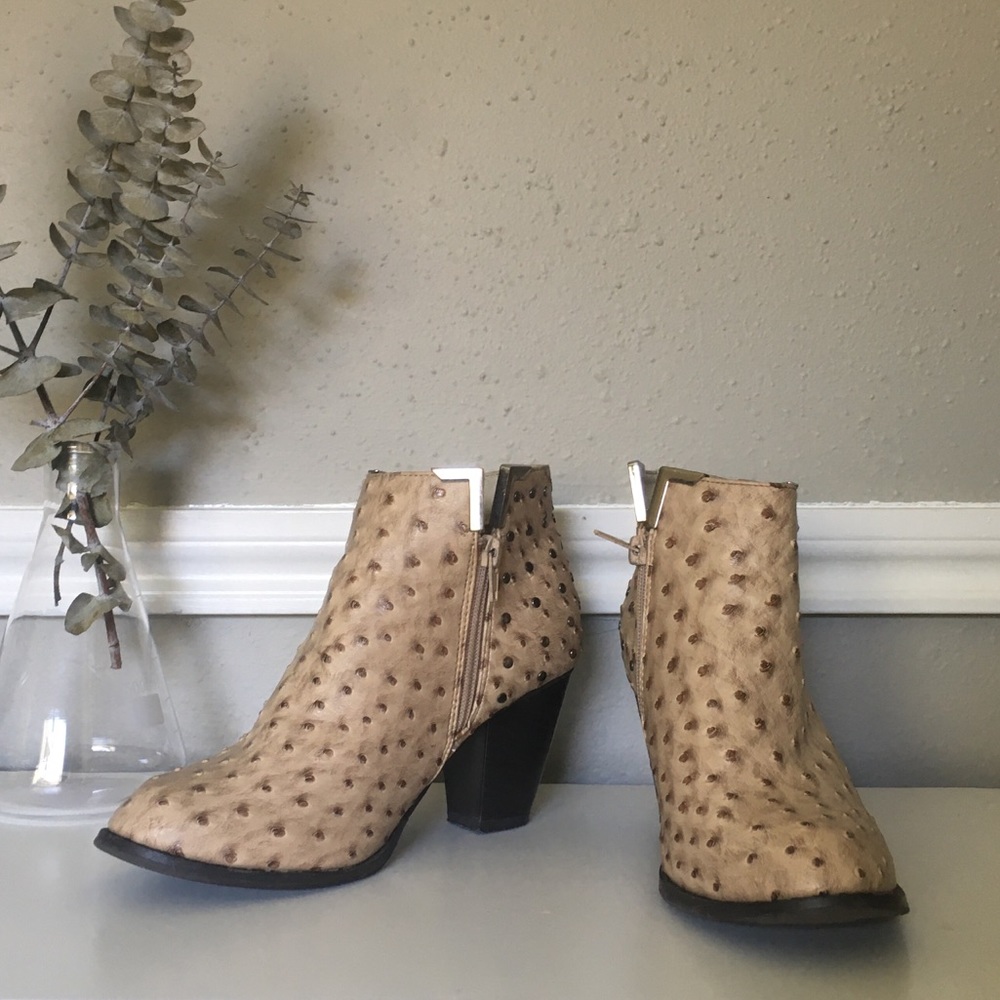 Faux Ostrich & studs, heeled boots, size 7
